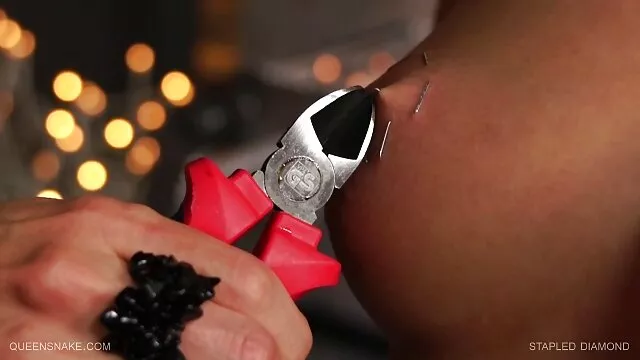 ทารกเซ็กซี่สุดน่ารักและสวยงามให้ blowjob ดู วีดีโอ น้อง แน ท ที่ดี