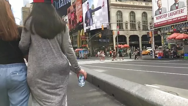 ชายเงี่ยนสนุกกับการ 3 ที่ดีกับทารก busty วีดีโอ โป๋ และโจร