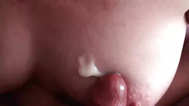 เลสบอส busty วินเทจที่ยอดเยี่ยมแน่นอนว่าเป็นการล้อเล่น pussies เปียกของกันและกัน วีดีโอ กา ตู น โป้